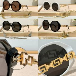 Picture of Versace Sunglasses _SKUfw56678675fw